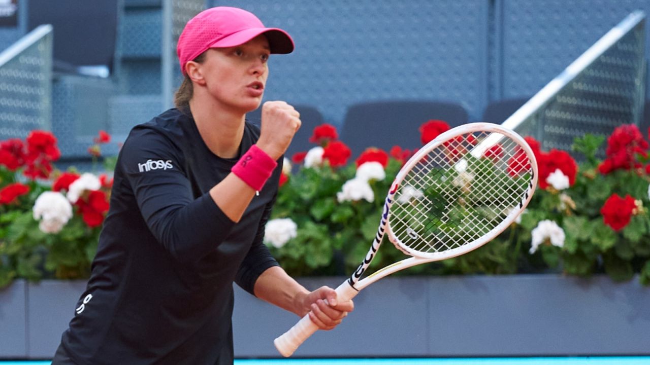 Te liczby robią wrażenie! Gigantyczna przewaga Świątek nad rywalkami