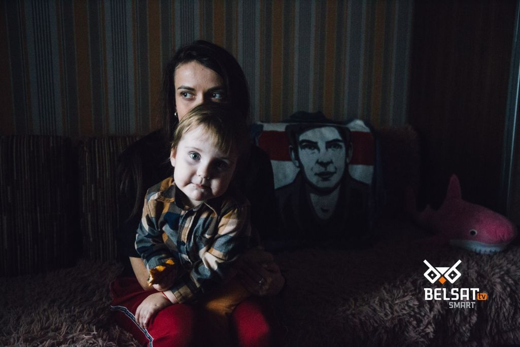 Дар’я i Паўліна Лосікі. (Фота: Белсат)