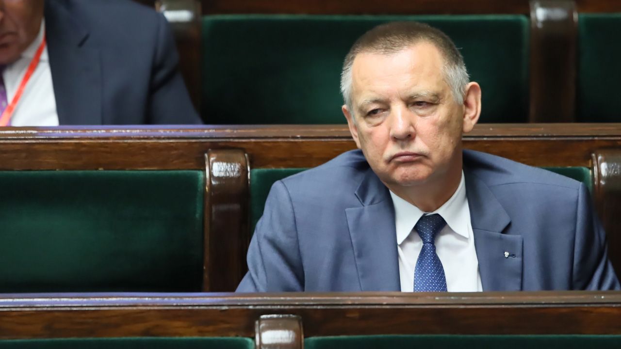 Dymisji od prezesa Najwyższej Izby Kontroli Mariana Banasia domagają się prominentni politycy PiS (fot. arch. PAP/Leszek Szymański) Dymisji od prezesa Najwyższej Izby Kontroli Mariana Banasia domagają się prominentni politycy PiS (fot. arch. PAP/Leszek Szymański)
