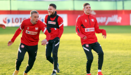 Sebastian Kowalczyk w środku (fot. 400mm.pl)