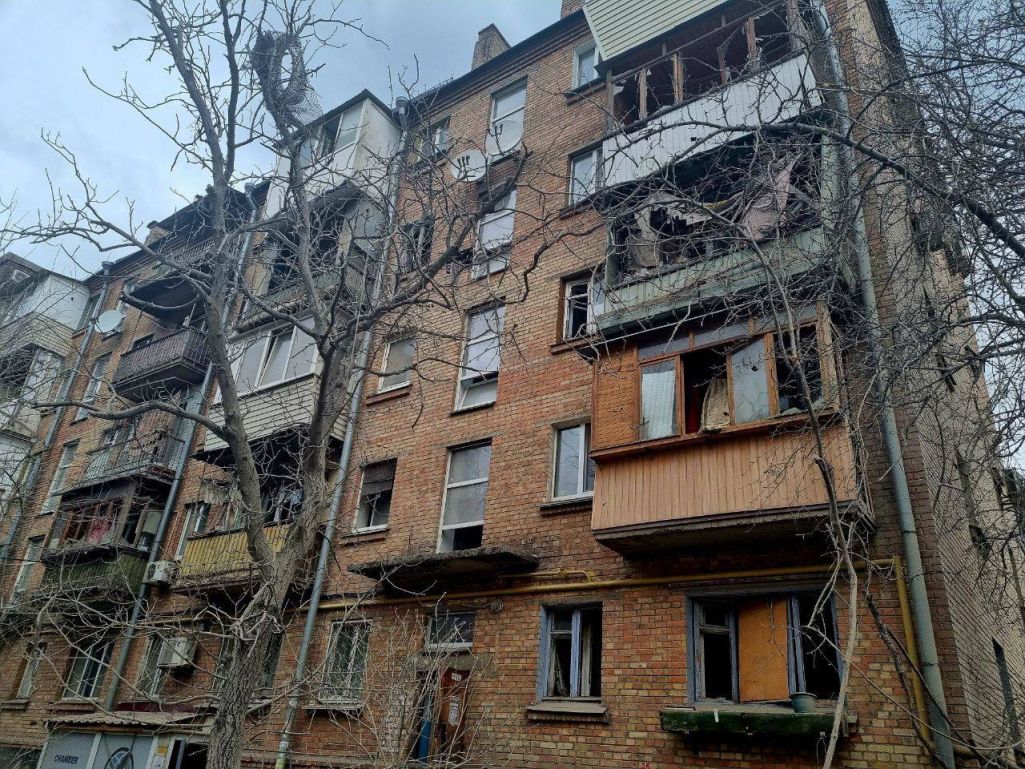 Наступствы ракетнага абстрэлу Кіева 25 сакавіка 2024 года. (Фота: КМВА (Київська міська військова адміністрація) / Telegram)