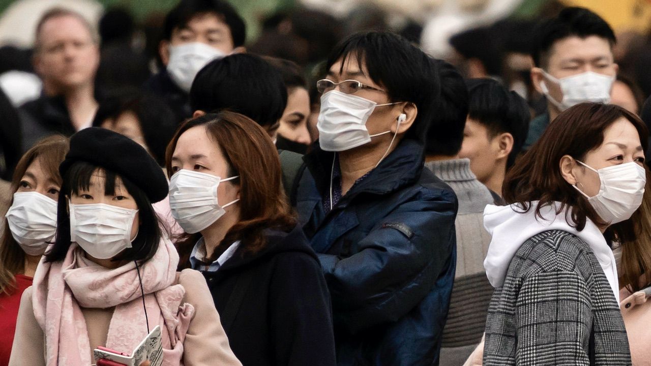 Japonia wydała autoryzację na użycie molnupirawiru (fot. Tomohiro Ohsumi/Getty Images)