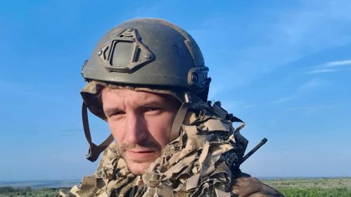Бывший активист &laquo;Молодого фронта&raquo; и доброволец Сергей Пальчевский в Украине. Фото из личного архива героя