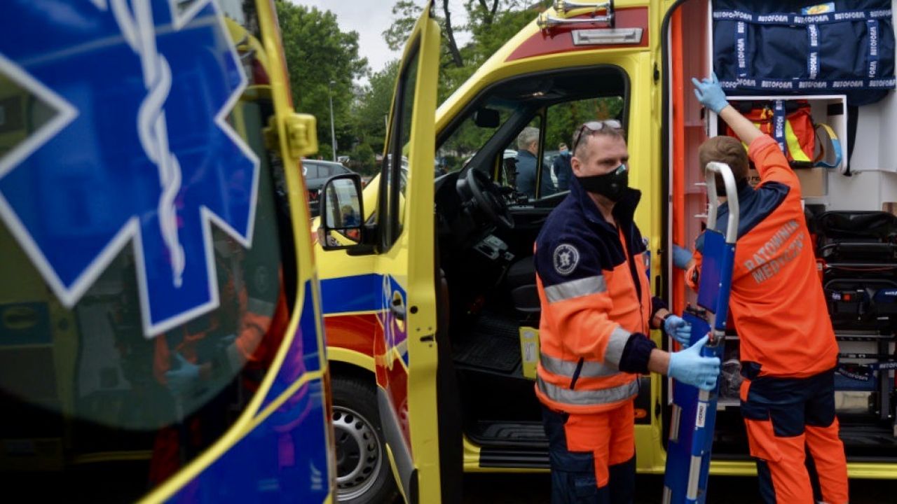 „Wykorzystajmy to do pracy na rzecz pacjentów zupełnie innych niż z chorobą COVID-19” (fot. Artur Widak/NurPhoto via Getty Images) „Wykorzystajmy to do pracy na rzecz pacjentów zupełnie innych niż z chorobą COVID-19” (fot. Artur Widak/NurPhoto via Getty Images)