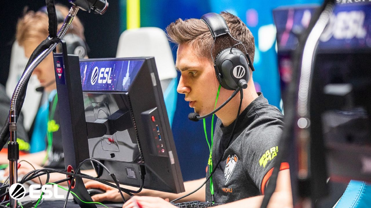 Michał "MICHU" Muller (fot. ESL)