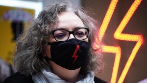 Marta Lempart stoi na czele proaborcyjnych manifestacji (fot. Forum/Mateusz Wlodarczyk)