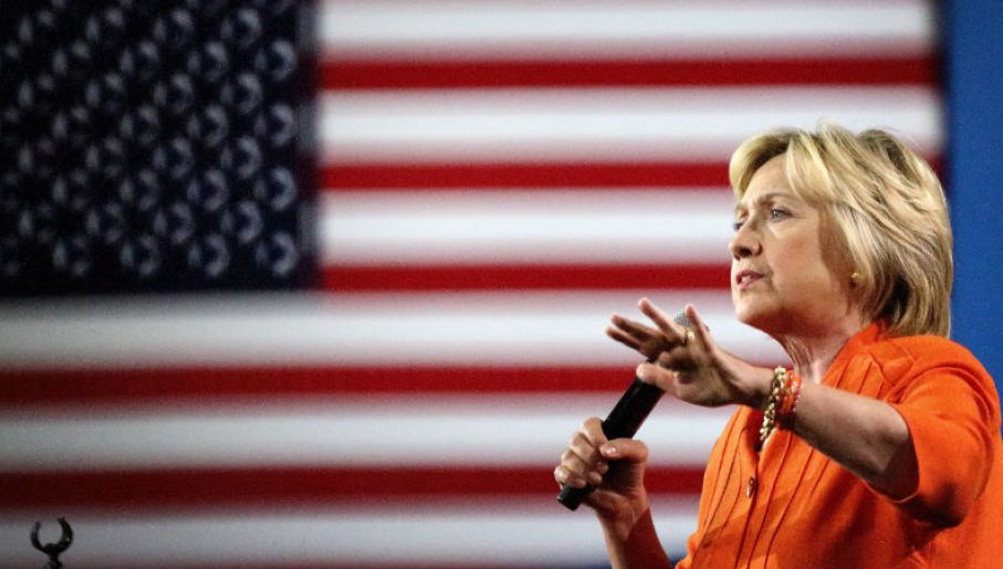 USA: Bill Clinton o sprawie maili Hillary - tvp.info