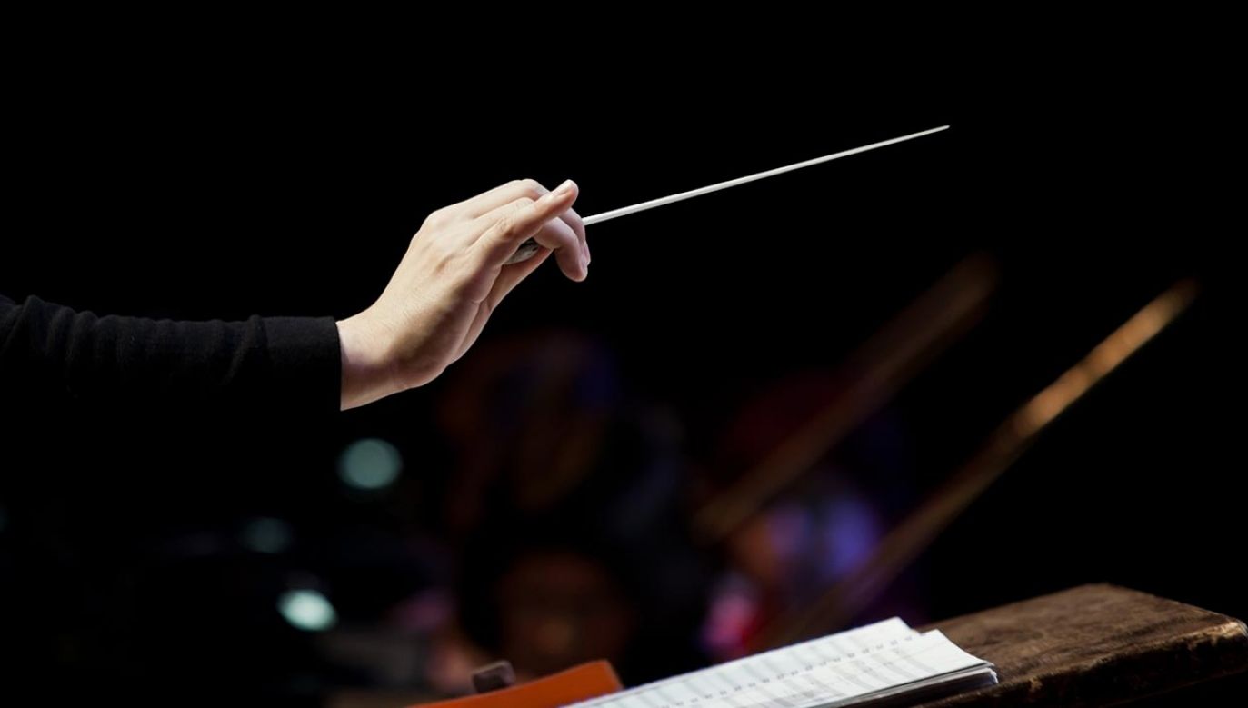 Dyrygent przerwał koncert (fot. Shutterstock/conductor)
