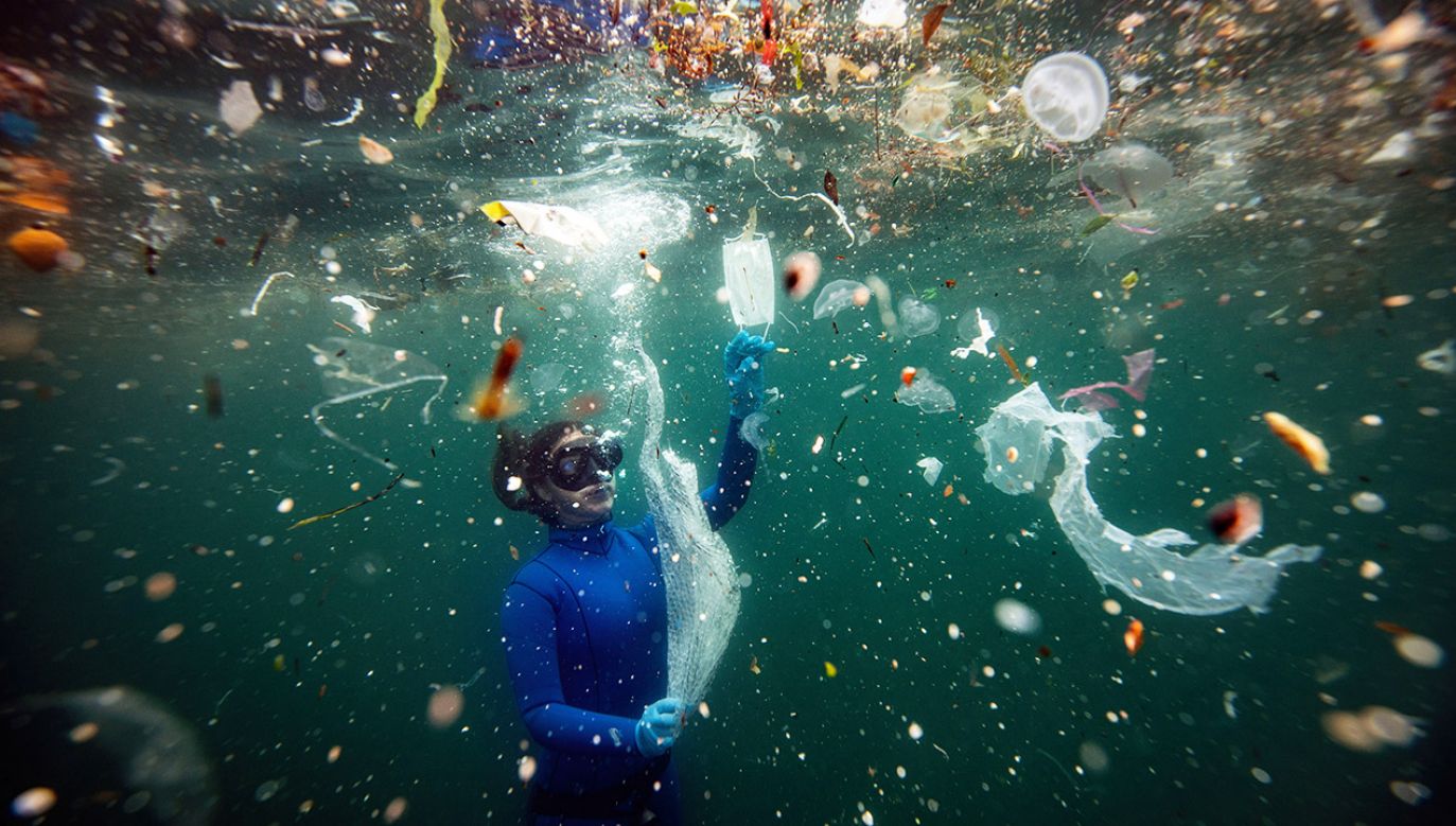 Do mórz trafią miliony ton odpadów (fot. Sebnem Coskun/Anadolu Agency via Getty Images)