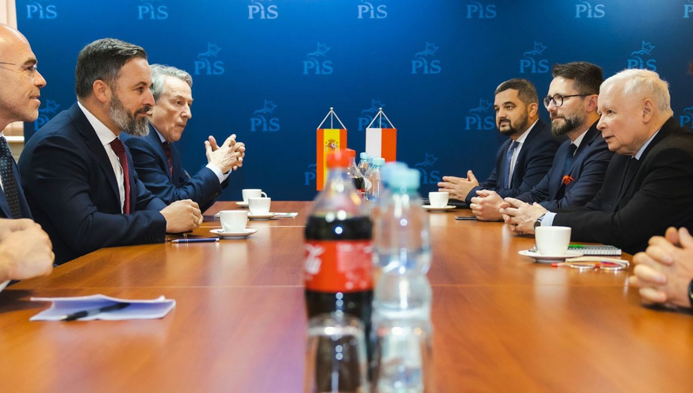 Rozmowy liderów PiS i hiszpańskiej VOX w Warszawie (fot. tt/@Santi_ABASCAL)