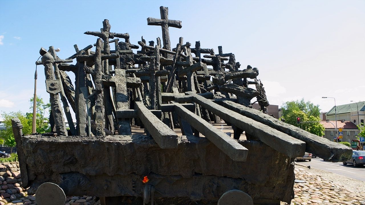 Uroczystości rocznicowe odbędą się m.in. przy stołecznym pomniku Poległym i Pomordowanym na Wschodzie (fot. Shutterstock/Dariusz Leszczynski) Uroczystości rocznicowe odbędą się m.in. przy stołecznym pomniku Poległym i Pomordowanym na Wschodzie (fot. Shutterstock/Dariusz Leszczynski)