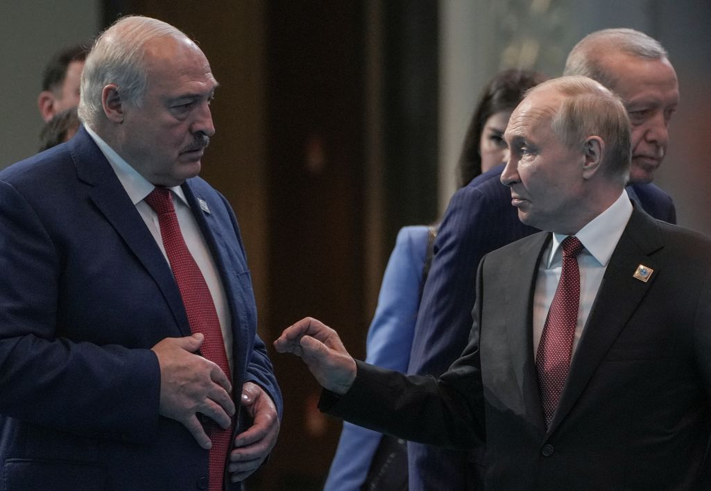 Аляксандр Лукашэнка і Уладзімір Пуцін на саміце ШАС. Астана, Казахстан. 4 ліпеня 2024 года. (Фота: Turar Kazangapov / Reuters / Forum)