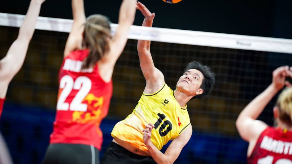 Nguyen Thi Bich Tuyen (w środku, fot. Volleyball World) Nguyen Thi Bich Tuyen (w środku, fot. Volleyball World)