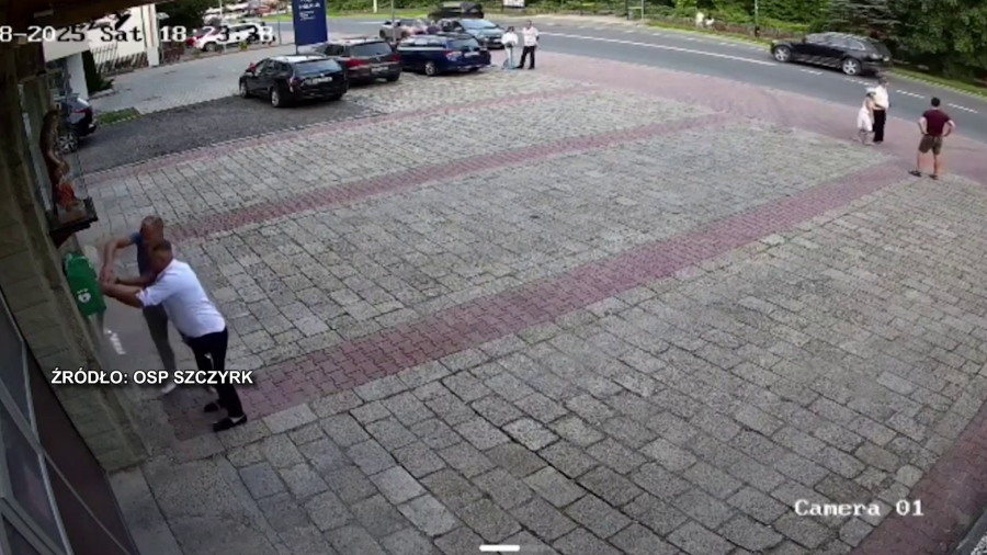 Gdy trwa walka o życie, czas jest bezwzględnym przeciwnikiem. Fot. OSP Szczyrk