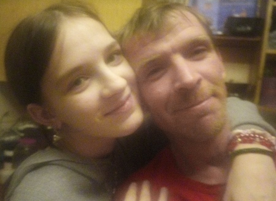 Дзяўчынка, якая загінула ў больніцы ў Ельску, разам з бацькам. Крыніца: Флагшток / Tiktok