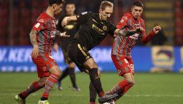 Łukasz Teodorczyk (na zdjęciu w środku) w akcji (fot. Getty)