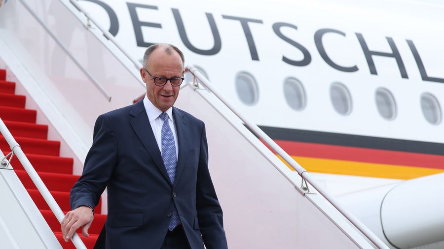 Kanclerz Niemiec Friedrich Merz poleci do USA (fot. Sean Gallup/Getty Images)