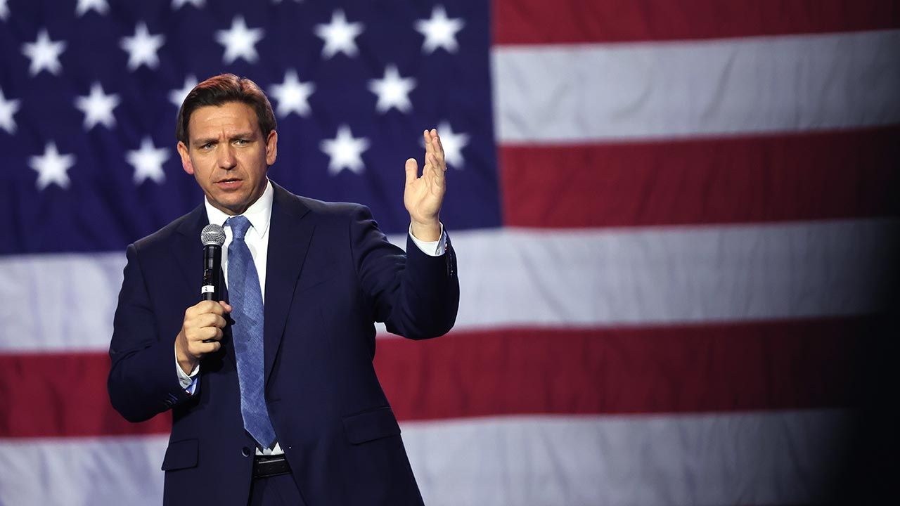 US Senator Ron DeSantis does not want the US to get involved in the war in Ukraine.  He calls it a territorial dispute with Russia