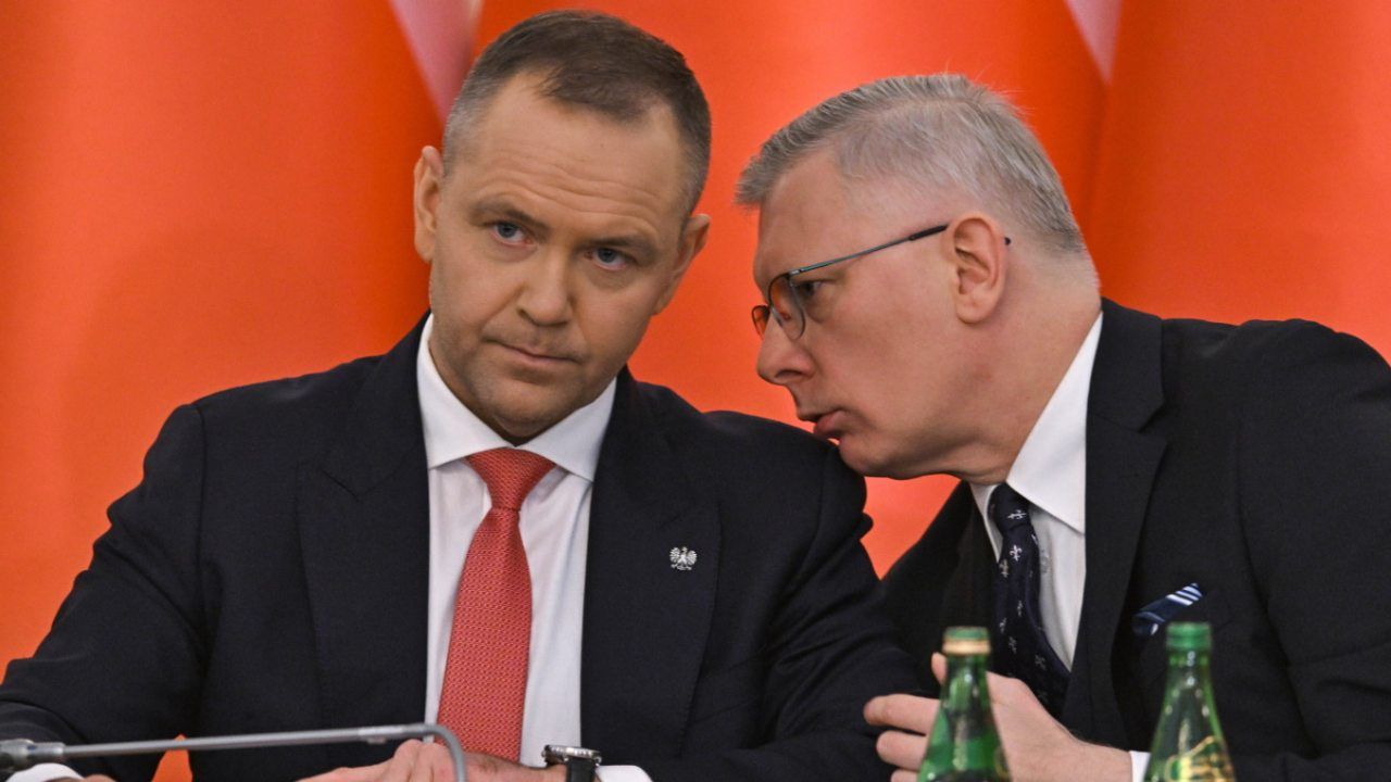 Szef BBN dopuszczony do niejawnych obrad. ABW zapowiada reakcję