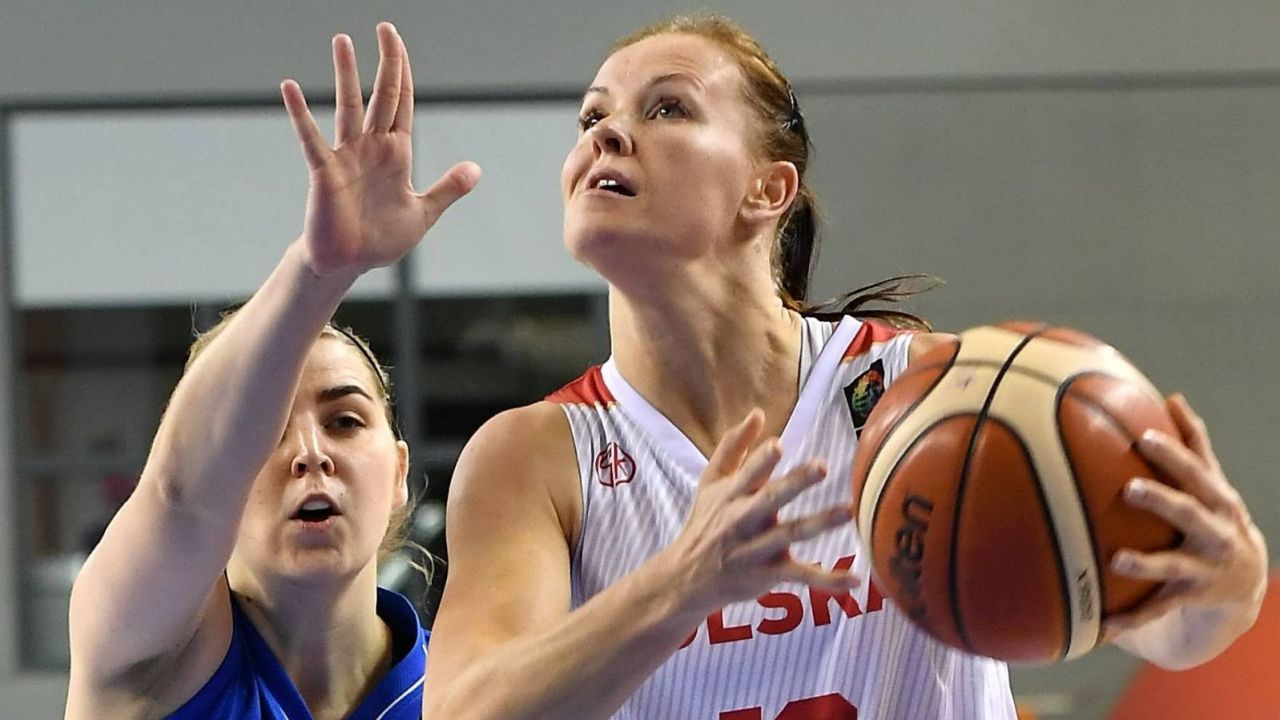 Weronika Gajda wraz z koleżankami z reprezentacji stawi się na zgrupowaniu 19 maja w Zakopanem (fot. PAP/Maciej Kulczyński)