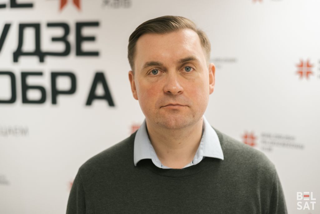 Андрэй Стрыжак. Прэс-канферэнцыя па тэме палітвязняў і дапамогі іх сем’яў. На здымку – Андрэй Стрыжак, прадстаўнік BYSOL. Варшава, Польшча. 9 лютага 2024 года. (Фота: Міра Ляселішская / Белсат)