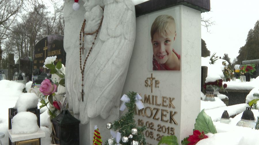 Dwa lata temu, w wyniku ciężkich obrażeń, zmarł 8-letni Kamil. Fot. TVP3 Katowice