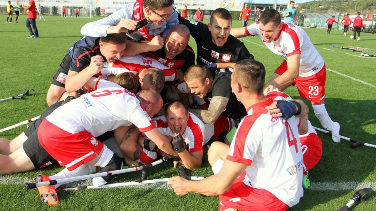 ME w amp futbolu, mecz o 3. miejsce: Hiszpania - Polska ...