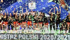 Ceremonia medalowa za sezon 2020/21 w PGNiG Superlidze kobiet (fot. PAP)
