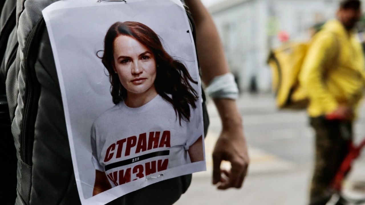 Odkąd trwają manifestacje, zatrzymano, w tym w wielu przypadkach brutalnie, ok. 7 tys. osób (fot. Mikhail Tereshchenko\TASS via Getty Images) Odkąd trwają manifestacje, zatrzymano, w tym w wielu przypadkach brutalnie, ok. 7 tys. osób (fot. Mikhail Tereshchenko\TASS via Getty Images)