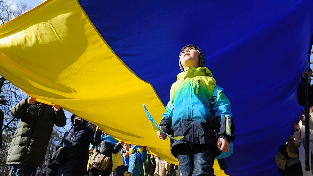 Cztery lata od inwazji Rosji. Nadzwyczajne obrady Parlamentu Europejskiego