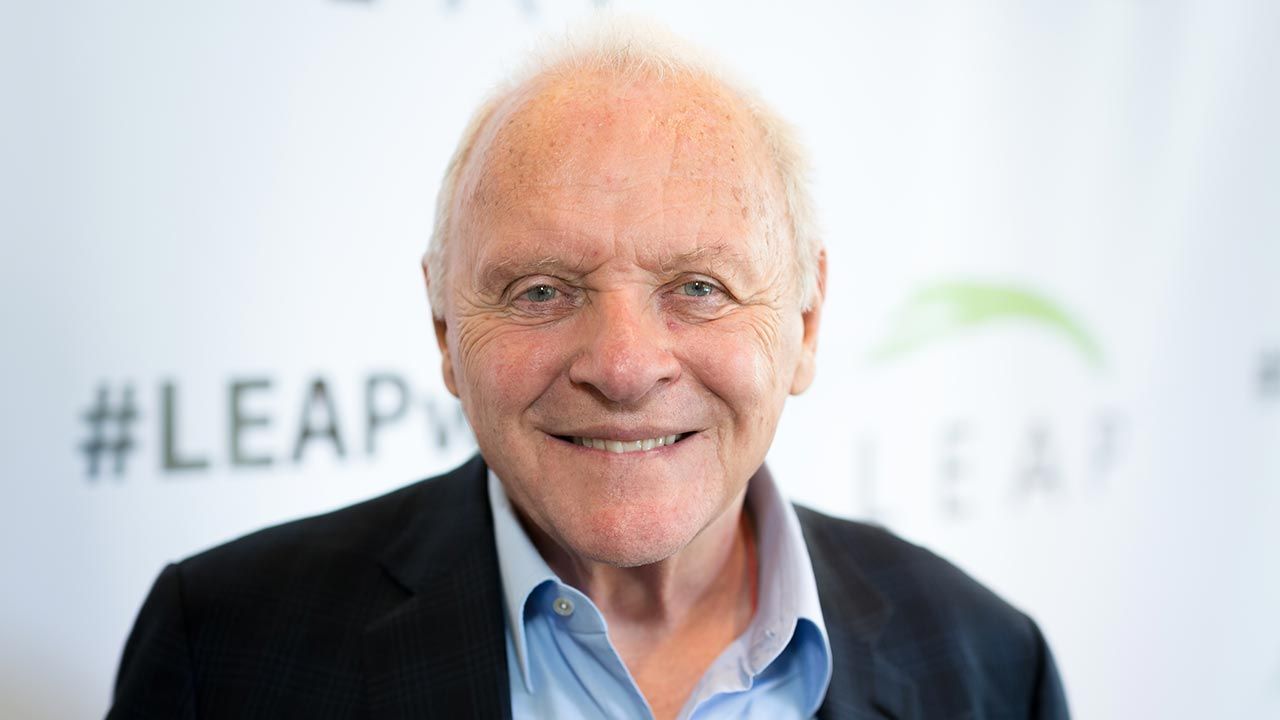 Anthony Hopkins w grudniu skończy 84 lata (fot. Greg Doherty/Getty Images) Anthony Hopkins w grudniu skończy 84 lata (fot. Greg Doherty/Getty Images)