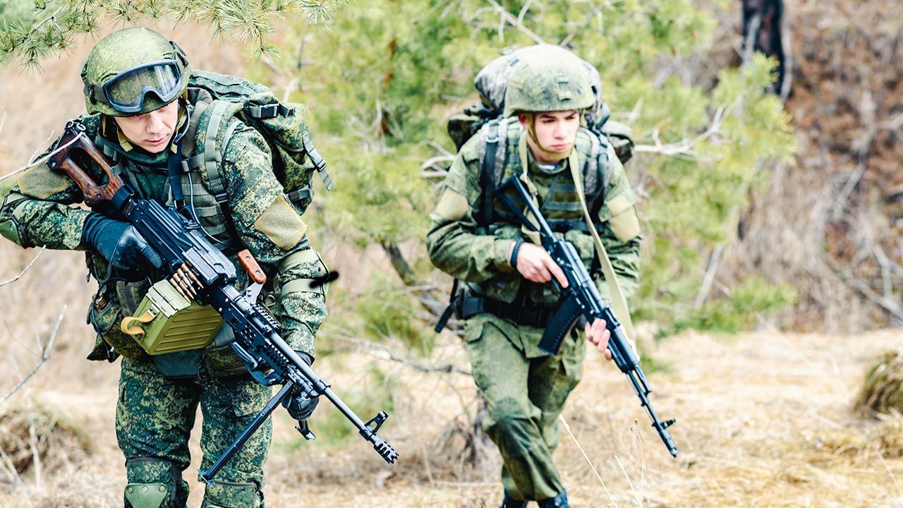 Rosjanie mobilizują żołnierzy przy granicy z Ukrainą (fot. Shutterstock)