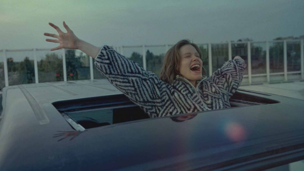 Główną rolę żeńską zagrała w filmie „Światłoczuła” Matylda Giegżno. Fot. materiały prasowe Wonder Films