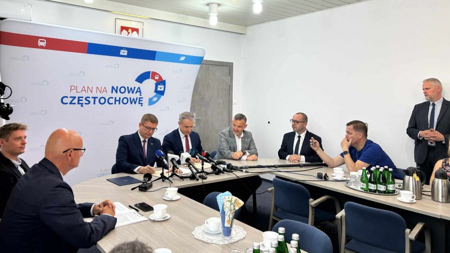 Umowę podpisano dziś w częstochowskim ratuszu. Fot. TVP3 Katowice