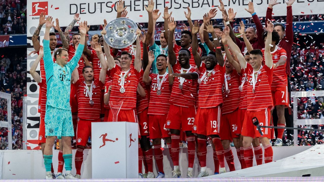 Robert Lewandowski zostanie w Bayernie mimo chęci odejścia (fot. Getty)