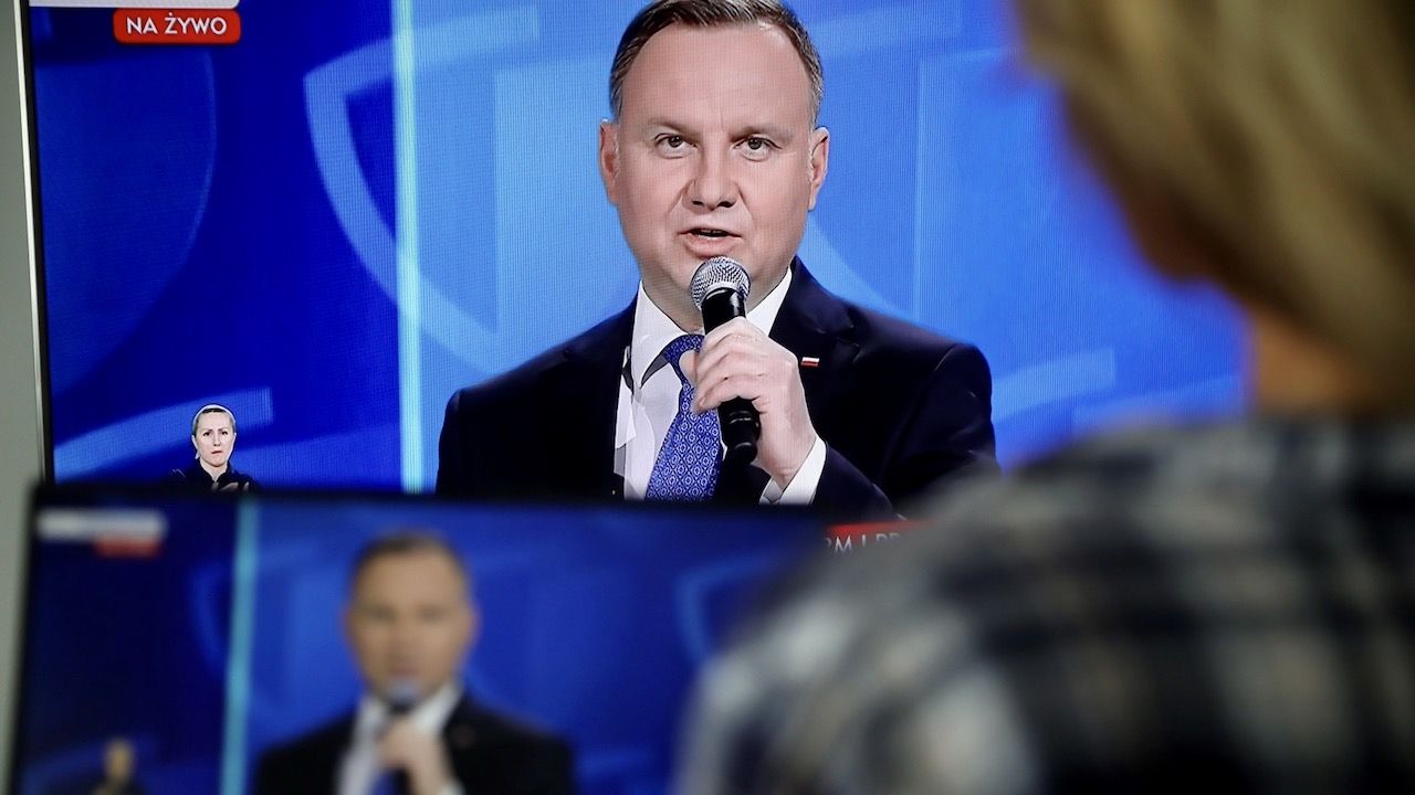 W drugiej turze spotkają się Andrzej Duda i Rafał Trzaskowski – wynika z najnowszego sondażu (fot. PAP/Wojciech Olkuśnik) W drugiej turze spotkają się Andrzej Duda i Rafał Trzaskowski – wynika z najnowszego sondażu (fot. PAP/Wojciech Olkuśnik)