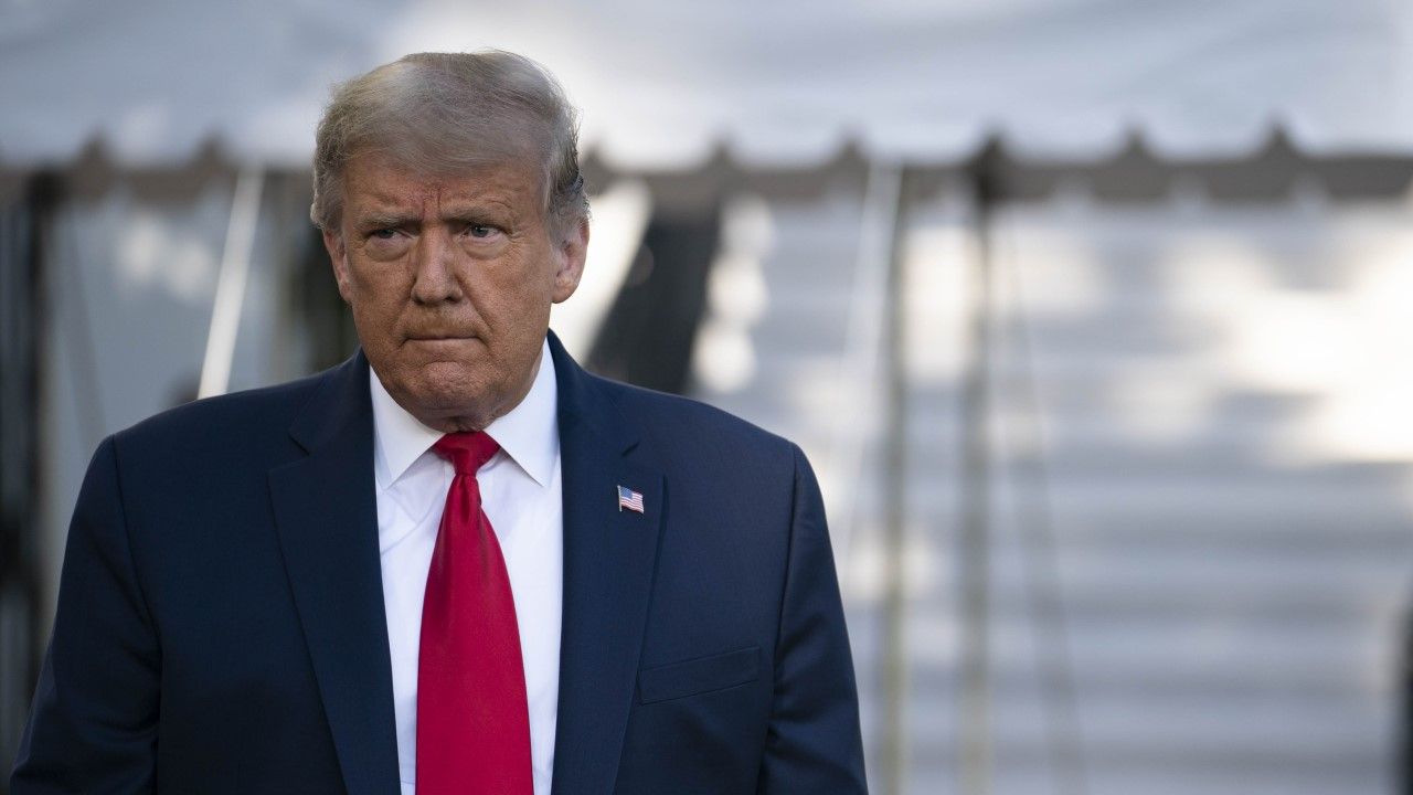 Przesyłka do prezydenta Donalda Trumpa zawierała rycynę, która powoduje śmierć w ciągu kilkudziesięciu godzin od zatrucia(fot. Sarah Silbiger/Getty Images) Przesyłka do prezydenta Donalda Trumpa zawierała rycynę, która powoduje śmierć w ciągu kilkudziesięciu godzin od zatrucia(fot. Sarah Silbiger/Getty Images)