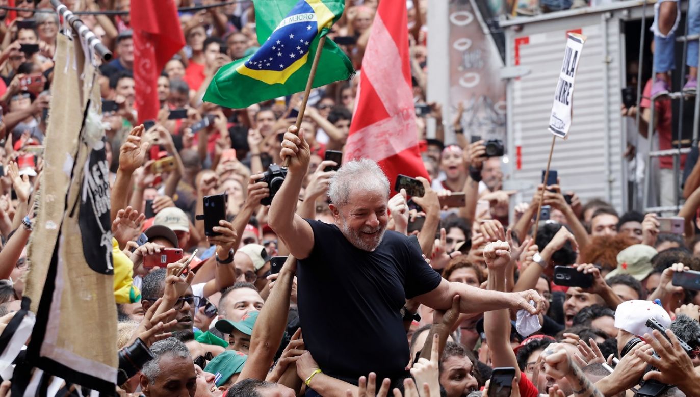 Luis Inacio Lula da Silva zdobył poparcie ponad 48 proc. głosujących (fot. Nelson Antoine / Shutterstock.com)