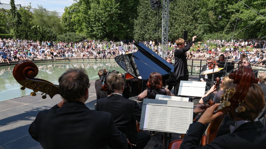 Koncert Chopinowski w Łazienkach Królewskich, 2024 r. / fot. Paweł Supernak, PAP