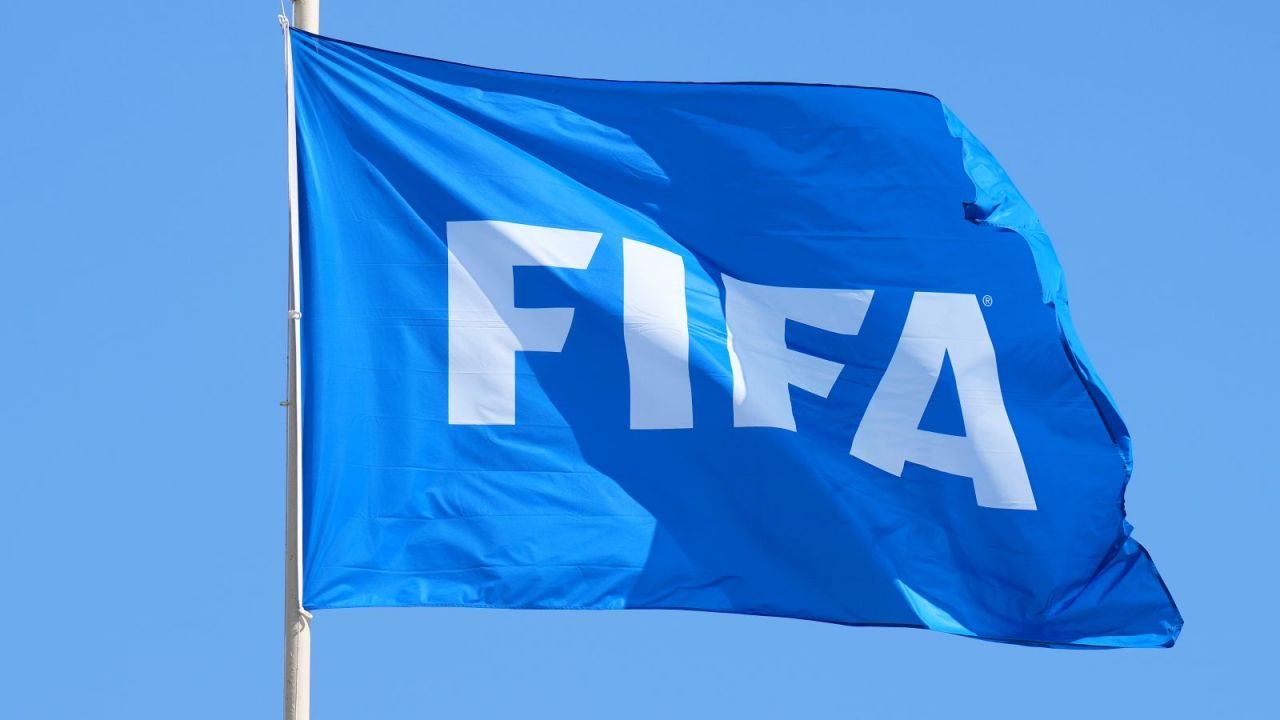 Русский язык fifa. Международная Федерация футбола. Официальные языки ФИФА. Флаг ФИФА.
