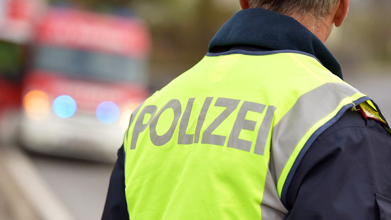 Austria: Matka z 5-letnim synem zginęli pod kołami samochodu;  prokuratura mówi o celowym potrąceniu