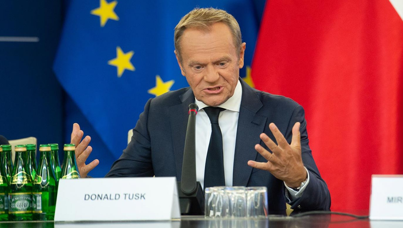 Donald Tusk komentuje decyzje przywódców NATO (fot. Forum/ Zbyszek Kaczmarek)