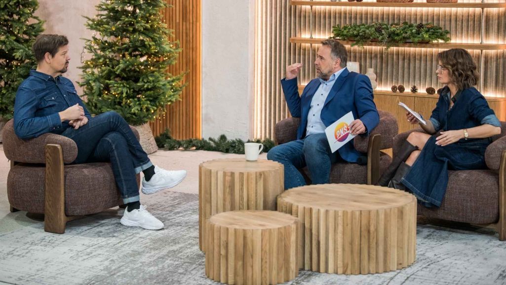 Gospodarzami porannego programu śniadaniowego byli Joanna Górska i Łukasz Nowicki. Fot. Waldemar Kompała/TVP