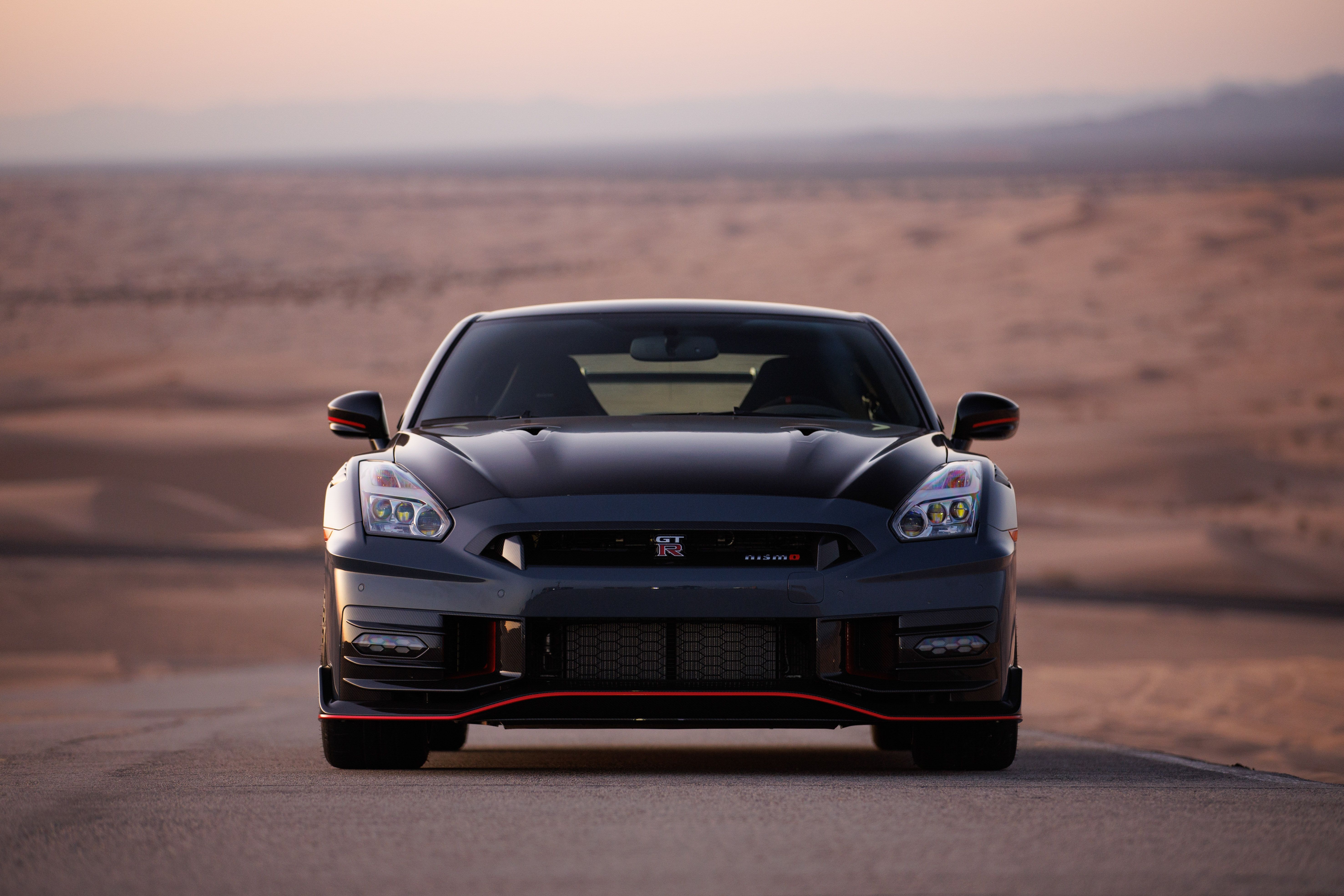 Nissan GT-R