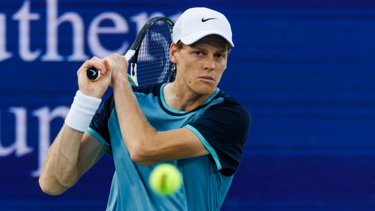 Tenisiści zabrali głos po wyjściu na jaw sprawy dopingowej dotyczącej lidera rankingu ATP (fot. Getty)
