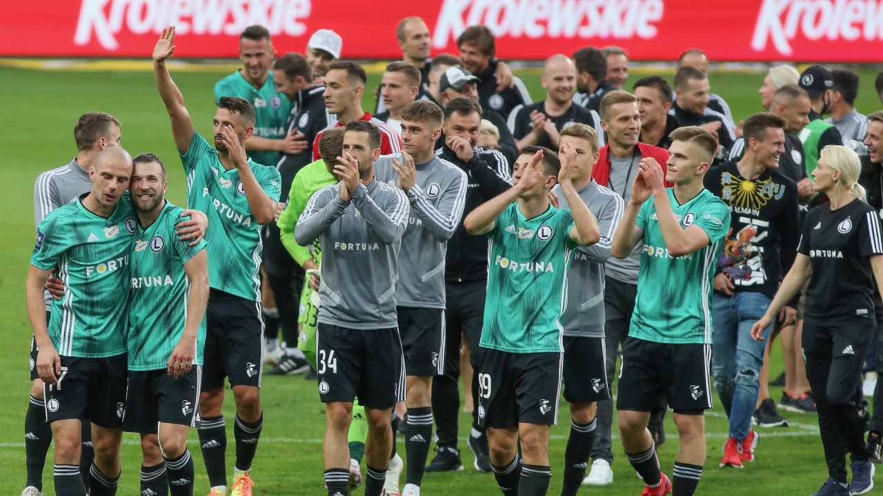 Ile Zarabiaja Pilkarze W 2 Lidze Polskiej Legia Warszawa: mistrzostwo Polski zdobyte przez 34 graczy. Oni