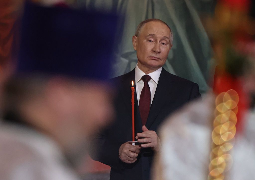 Уладзімір Пуцін падчас набажэнства на Вялікдзень. Фота: Contributor / Getty Images