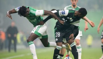 Makana Baku (z prawej) wiosnę spędzi na Krecie (Fot. Getty Images)