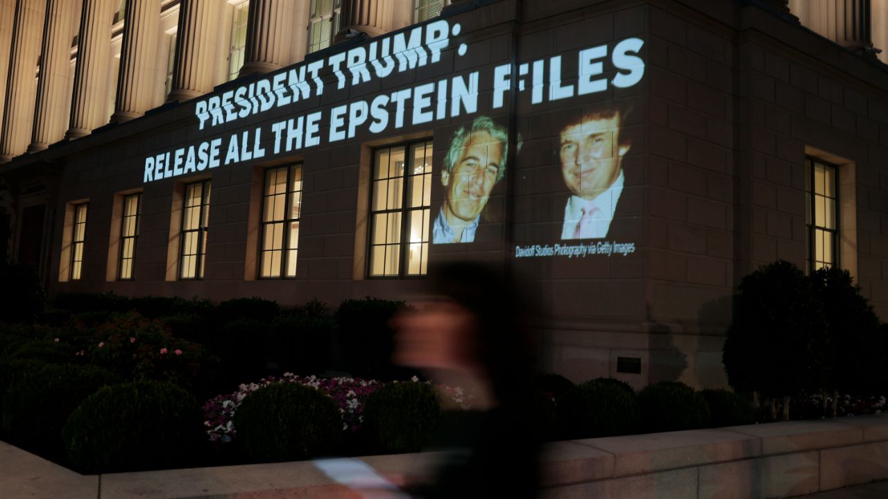 Nieproszona „pomoc” Epsteina. Korespondował z władzami Rosji