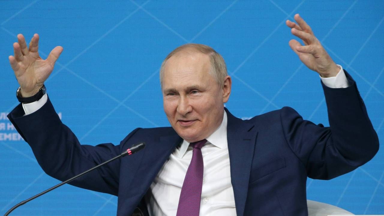 Władimir Putin używa gazu jako geopolitycznej broni (fot. Contributor/Getty Images)